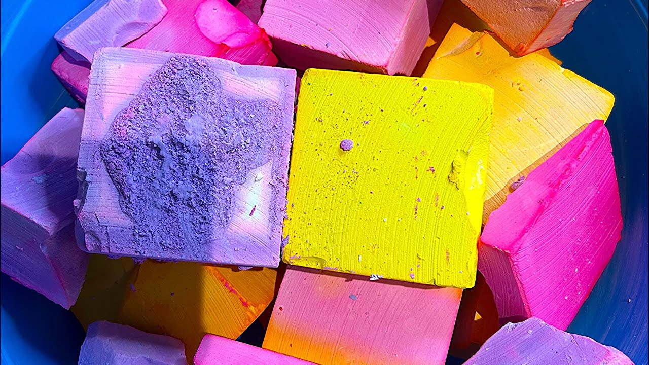 Dyed blocks | crunchy | powdery | asmrgymchalk | satisfying | please subscribe 