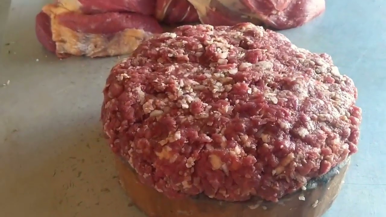 Шашлик тайёрлаш гиждувон Норовбобо сомса хонасида