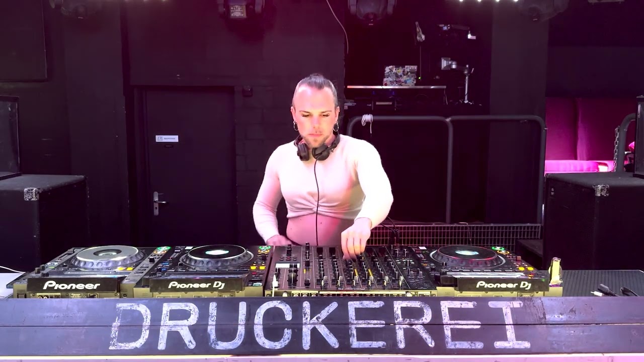 [sic]nal Radio Show - Flatbeat