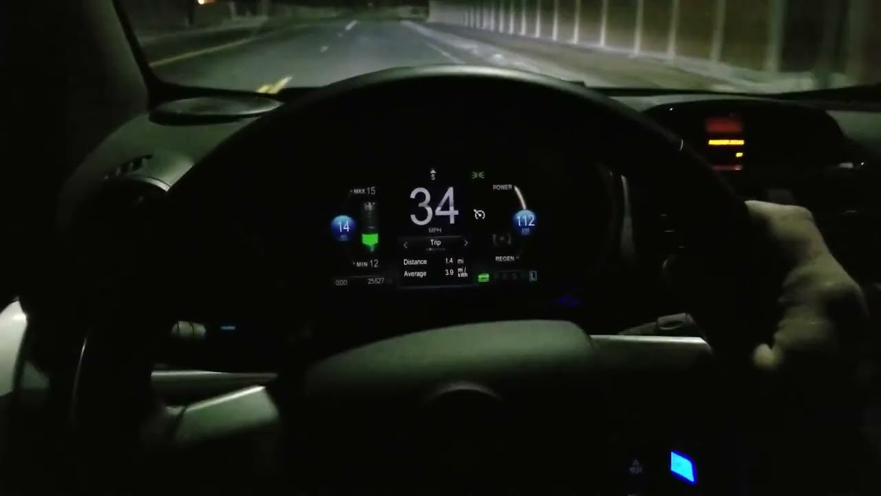 2015 Chevrolet Spark EV full throttle