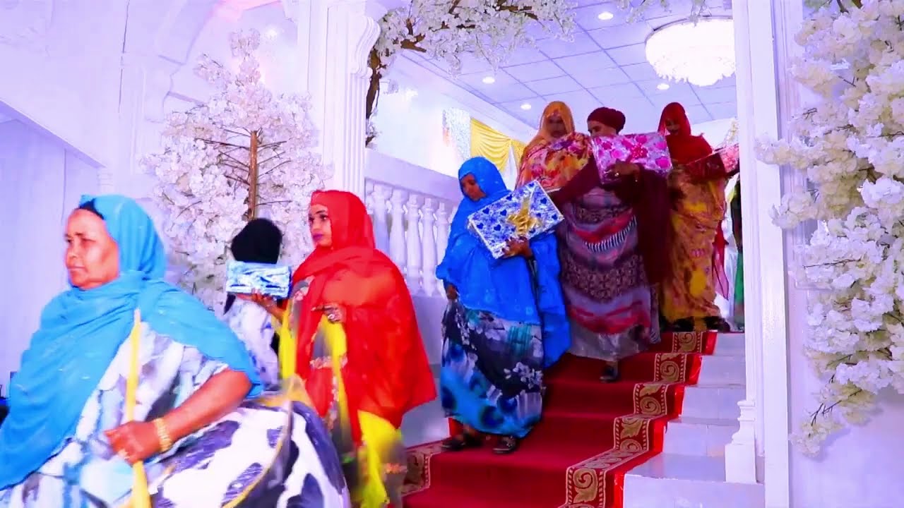 BOODO AROOS HARGEYSA ( HOOBAALEY HEEDHEH ) AROOSADA AMAANTEDA