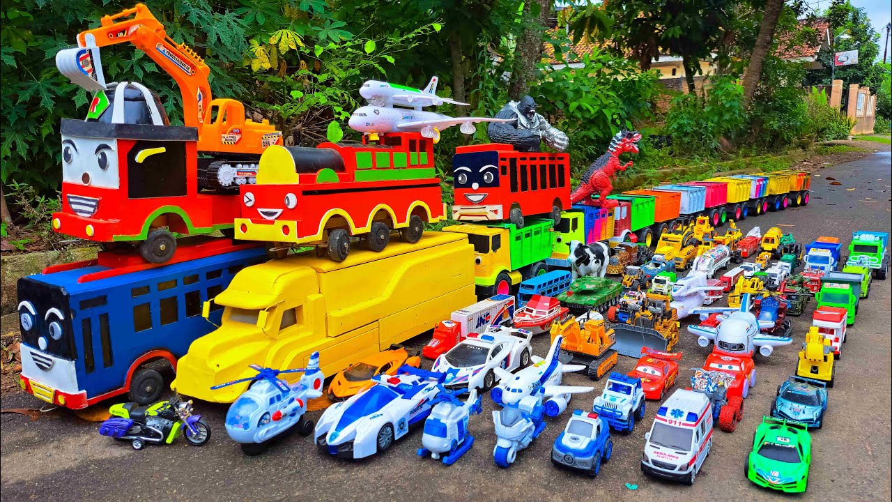 Box Full of Model Cars -Mazda Mx5, Koenigesgg Jesko, Lamborghini Scv12, Byd Yang Wang U8, Toyota Car