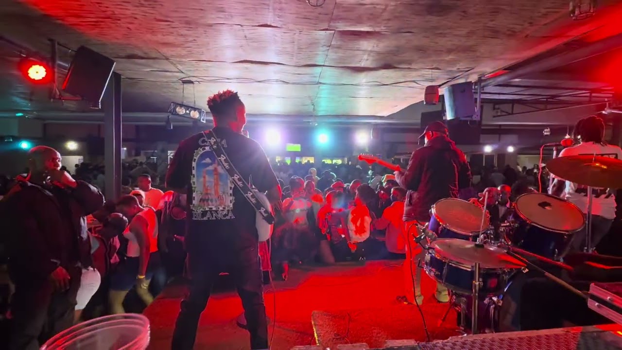 ALEX KASAU KATOMBI LIVE KIFARU PLACE