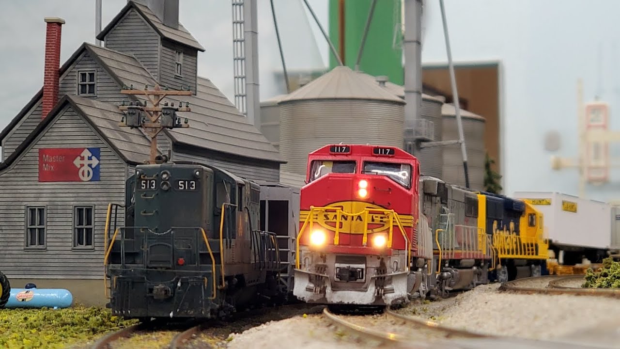 Sebring Club Trains: June 2025