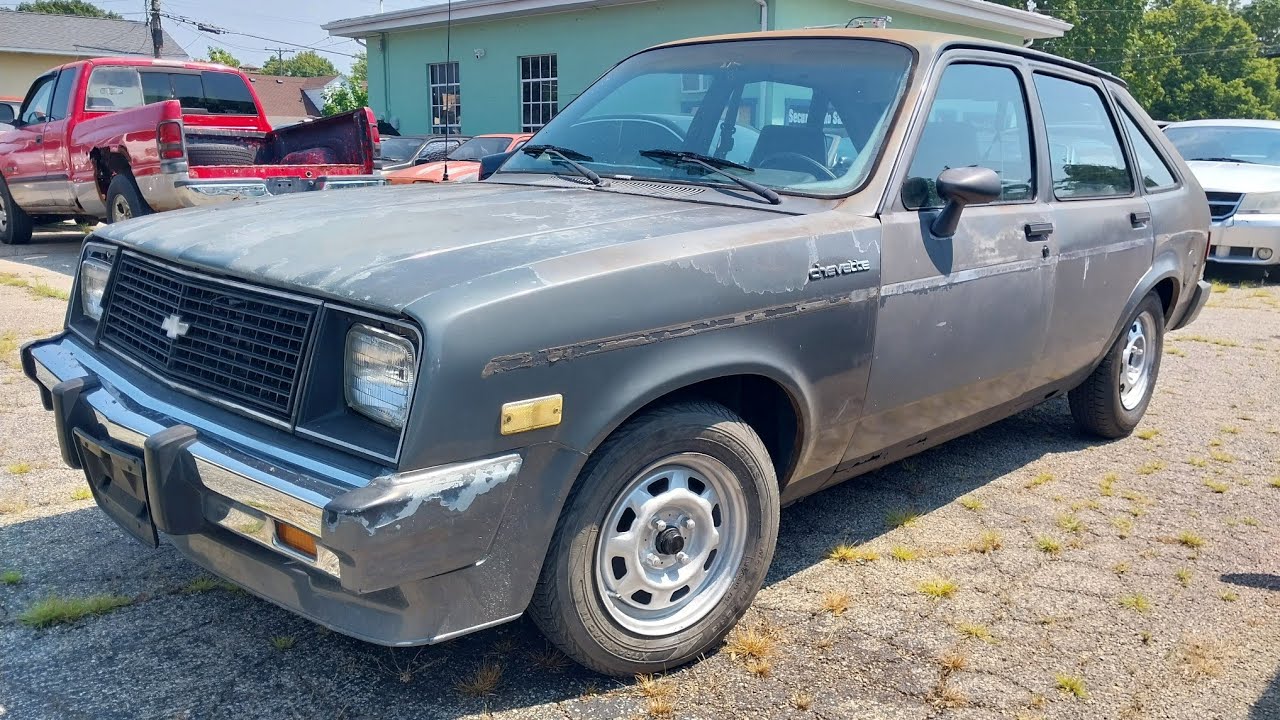 1986 Chevy Chevette (startup and tour)