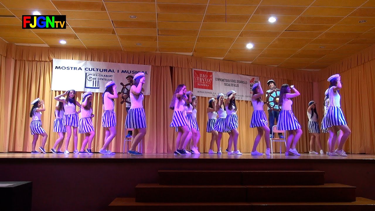 02.Devuelveme a mi chica/Dime que me quieres/La Bamba - Bailes IES Gilabert de Centelles 2015 Nules
