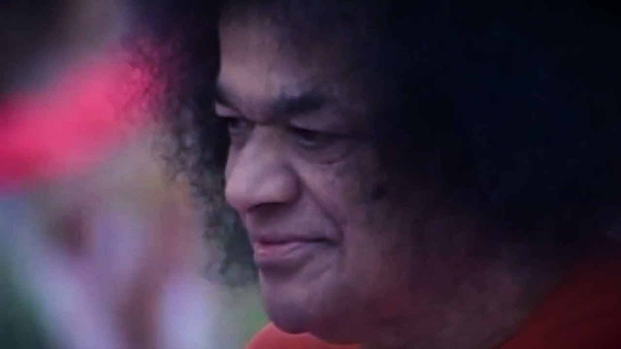 బుగ్గ చుక్కగలవాడు..Bugga Chukkagalavāḍu | Sathya Sai Song | Aaradhana Mahotsavam | Prasanthi Nilayam