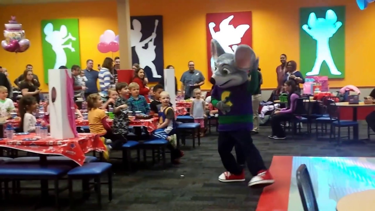 Birthday 2016 - Chuck E. Cheese's