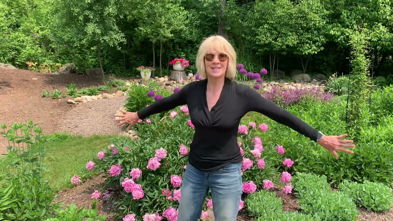 Planting Up My Newest Garden Bed - Includes Plant Names and Tips for a Beautiful Design