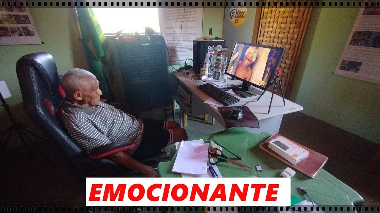 PATONHO ASSISTINDO SEU PRIMEIRO VIDEO E MUITAS EMOÇÕES