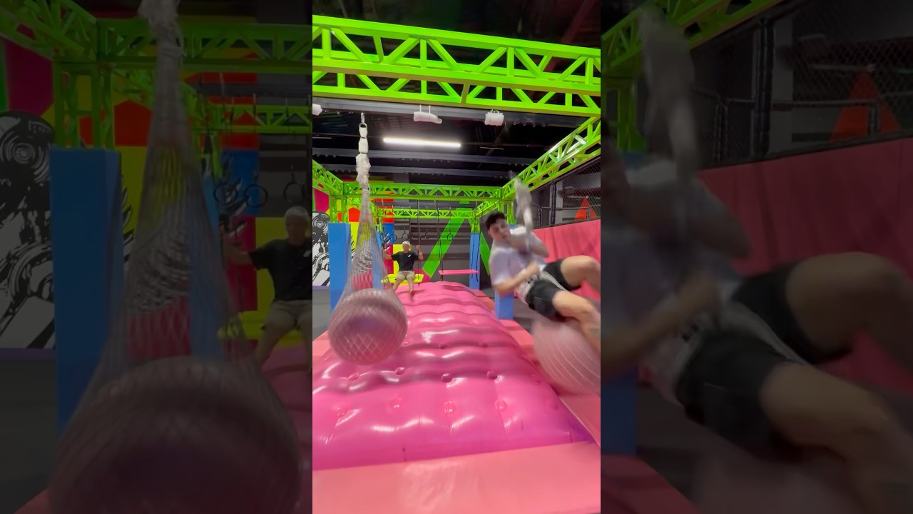 LEVEI UM TOMBO NO BRINQUEDO