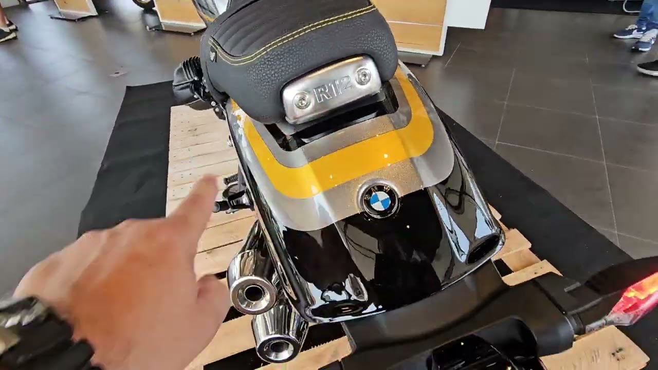 Lançamento BMW R12