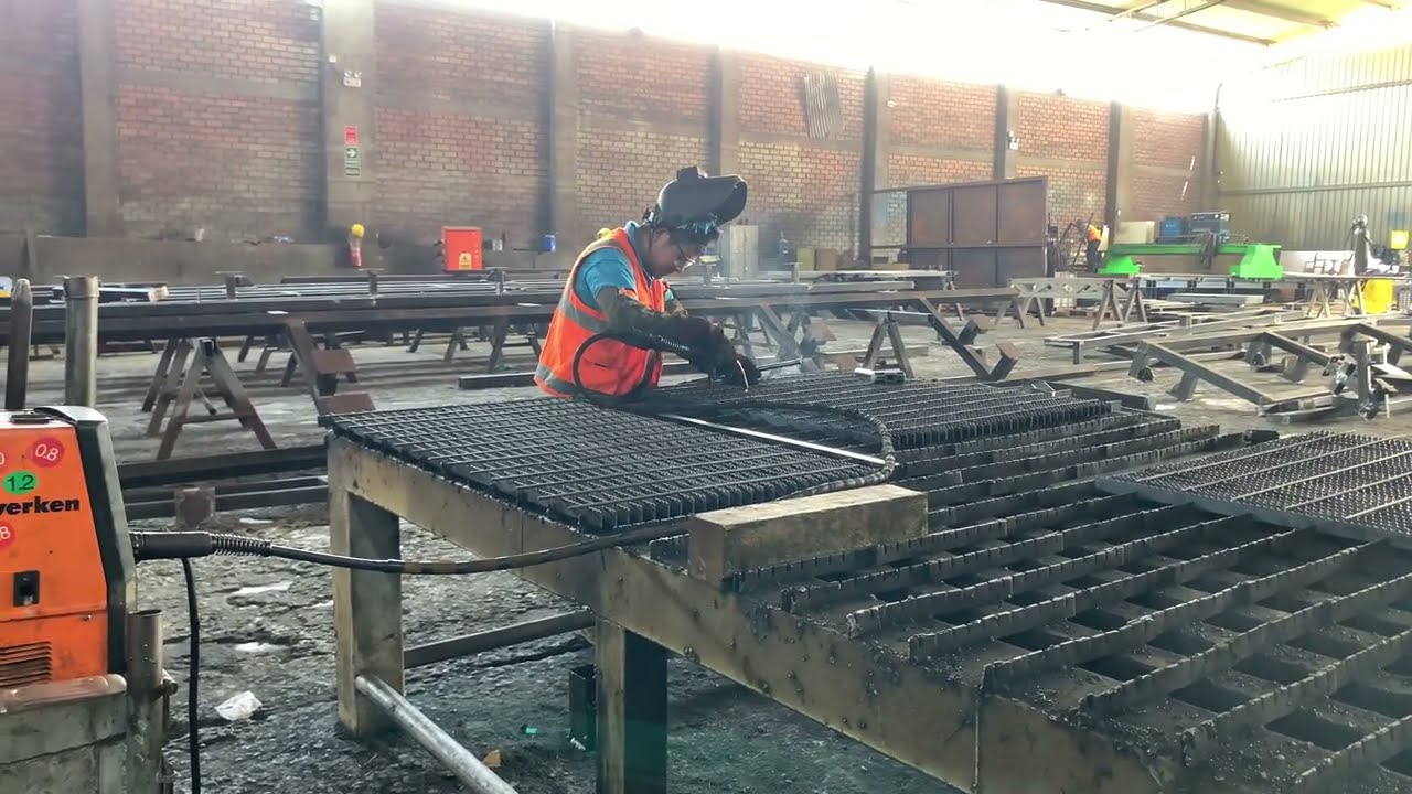 ARMADO DE GRATING EN PRODUCCION