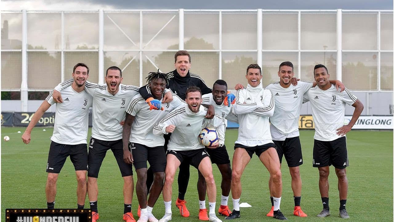 #W8NDERFUL Wednesday at Continassa - Juventus.com