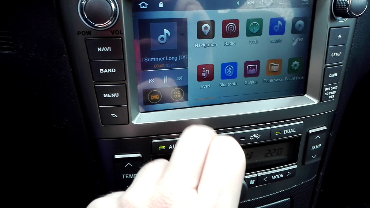 Toyota Avensis T25 Android