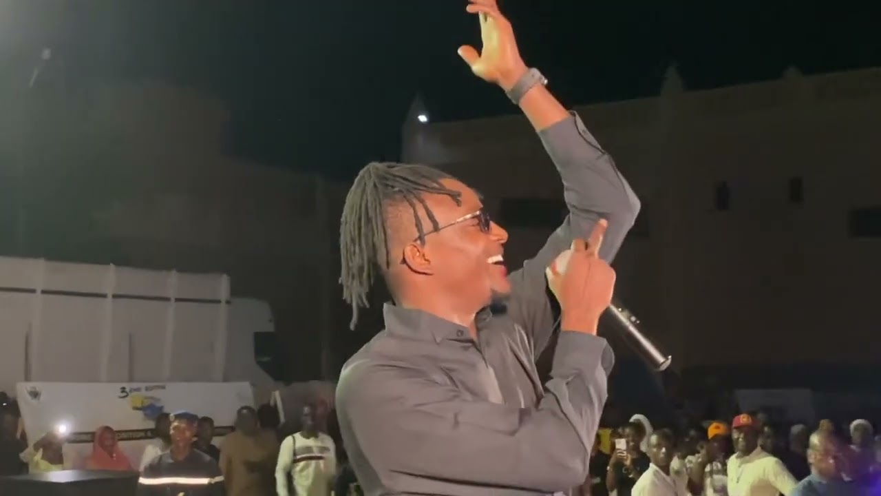 Prince Diallo a émerveillé le public de Mopti lors de la Semaine Culturelle Artistique d