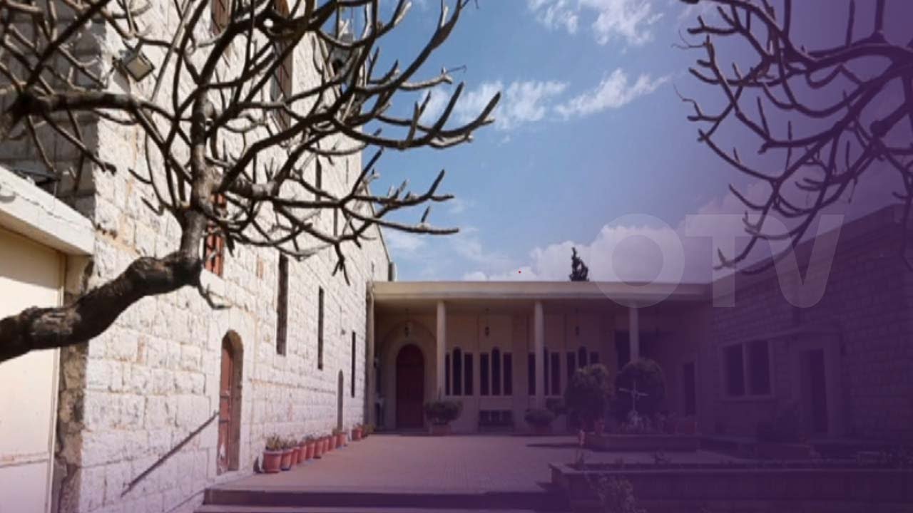سلم عالسما - الراهبات الباسيليات الشويريات