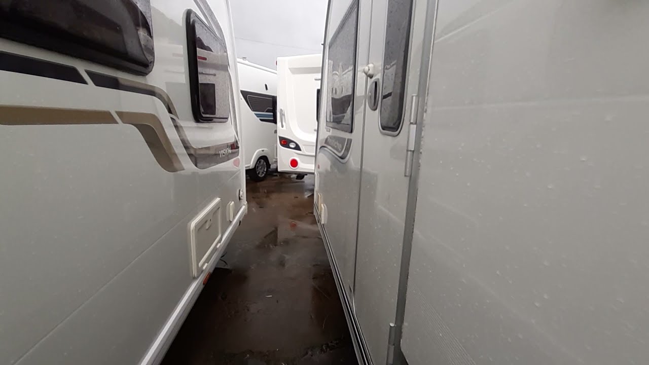 2011 Coachman Pastiche 560 / 4