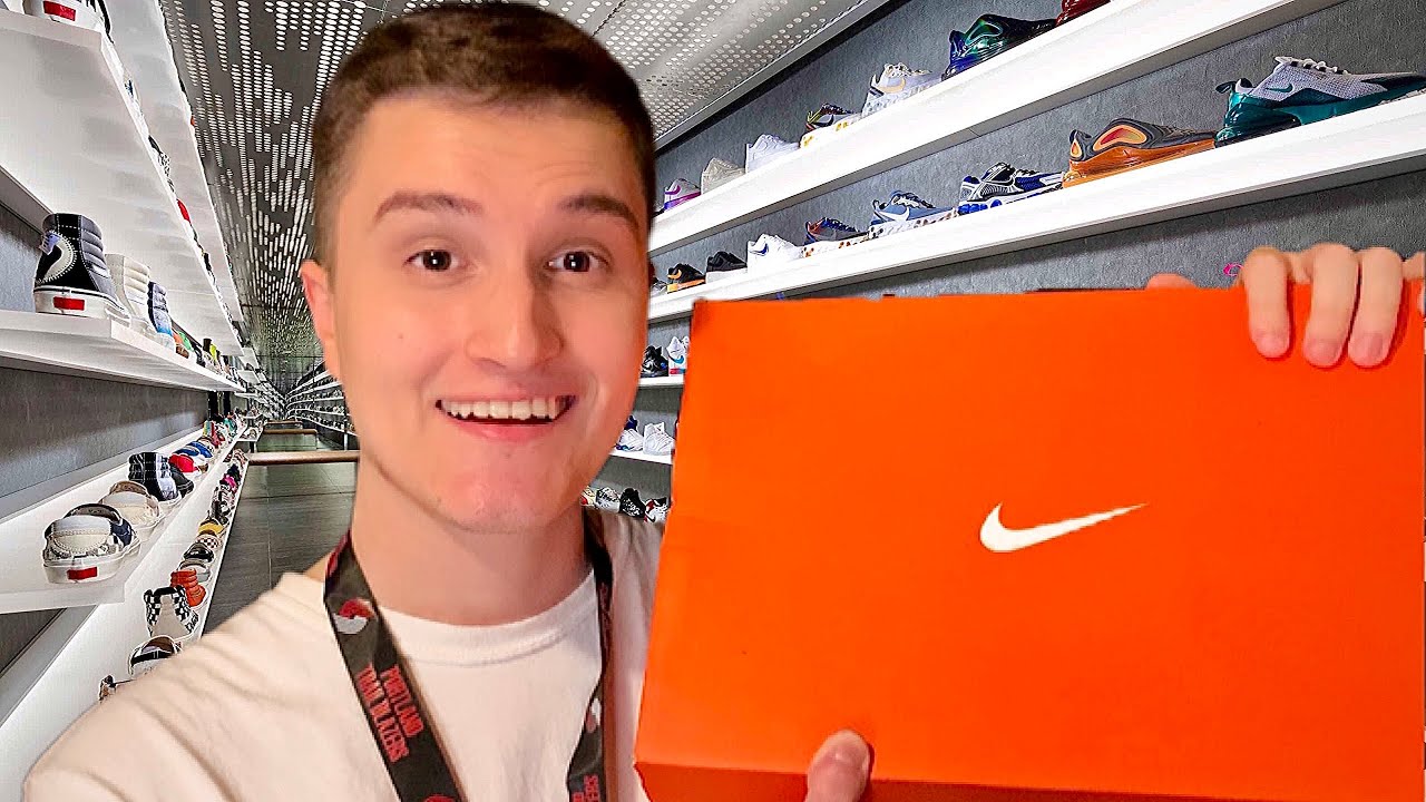 [ASMR] Shoe Store Roleplay 👟💵