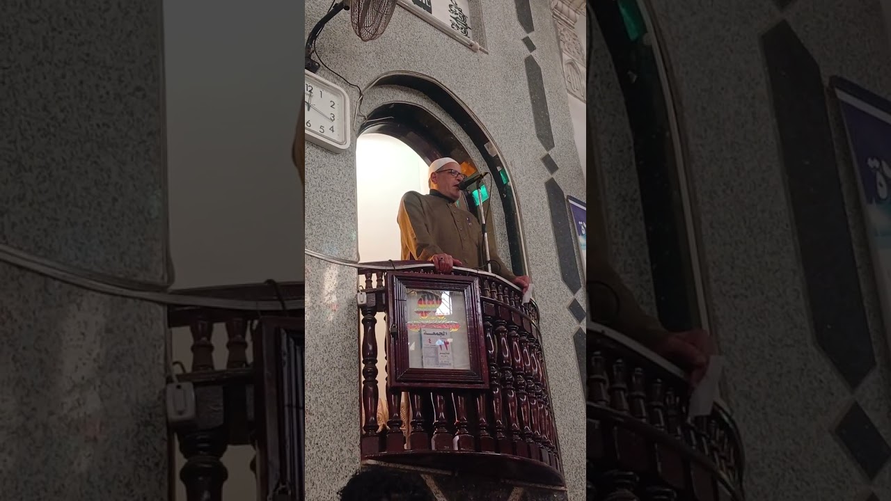 "المِهنُ في الإسلامِ طريقُ العمرانِ والإيمانِ معًا"(860)  