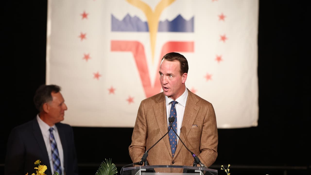 Peyton Manning announces the '18 to 88' scholarship to keep Demaryius Thomas' legacy alive