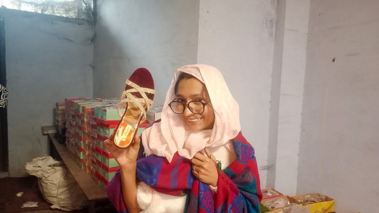 Chika ke bridal sandal kharid liye😁#chikayada #familyvlog #jatinyadavvlog02 