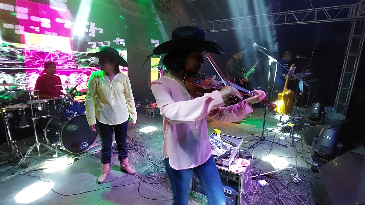 LAS ESTRELLAS DEL SUR EN VIVO EN  LA LUZ LLANO DE NOPAL 2021