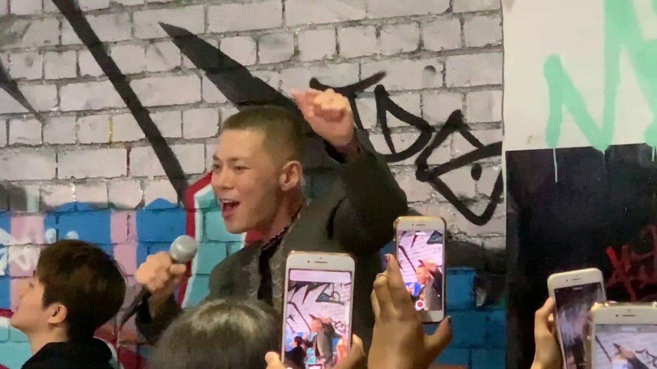 191105 Golden (골든) - Hate Everything Street Performance in Shoreditch London | 지소울 UK KPOP