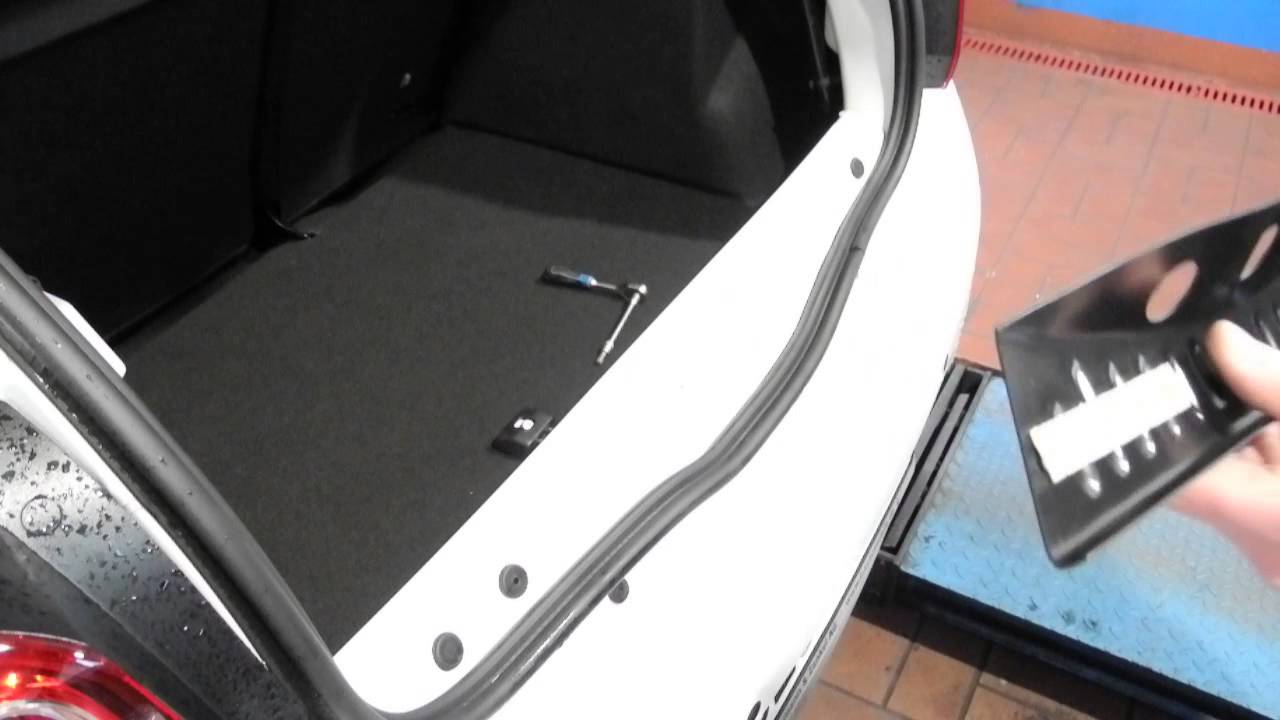 Dacia Sandero II / Stepway II Ladekantenschutz Innen Exklusiv von LZParts
