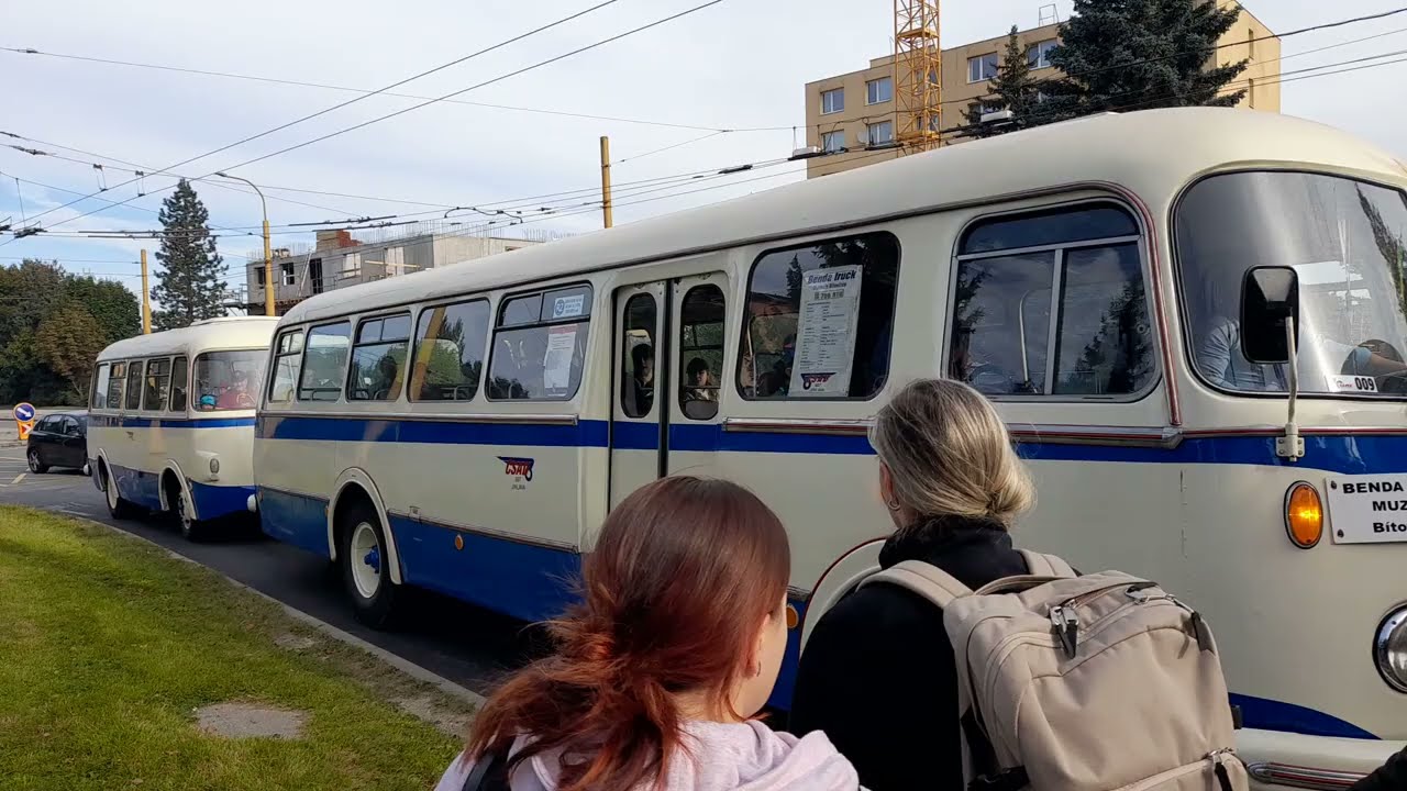Zábavný řidič Škoda 706 RTO 1969 #bus #drivewithus #skoda #veteran #funny #zabava #autobus #benda