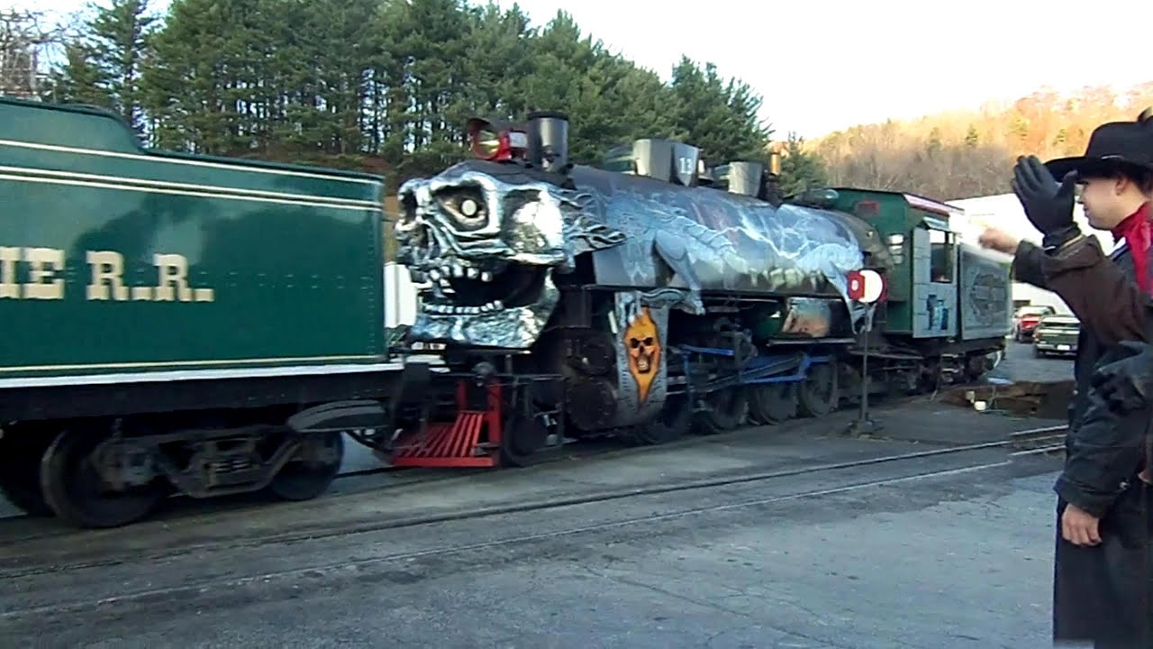 Tweetsie Railroad 12 Switching And Towing The Dead Ghost Train On The Last Day Of The 2011 Season