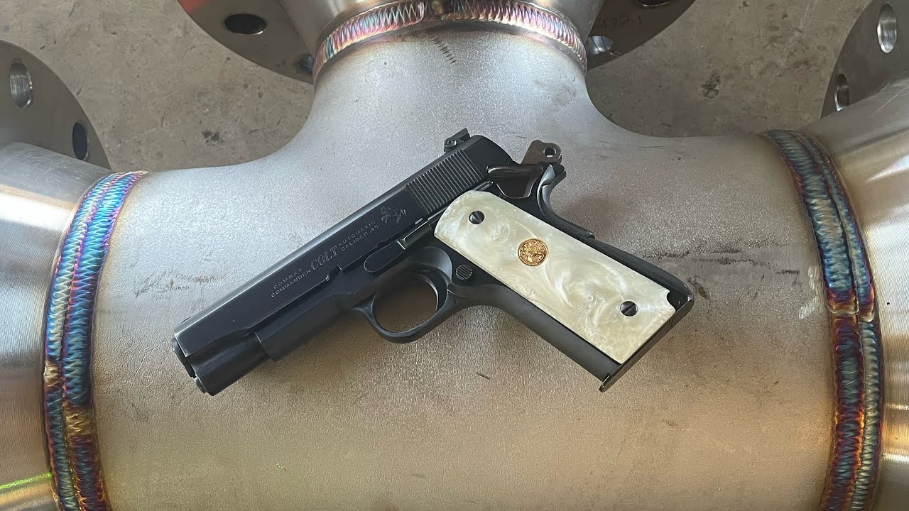 Colt Combat Commander 1911 .45 ACP
