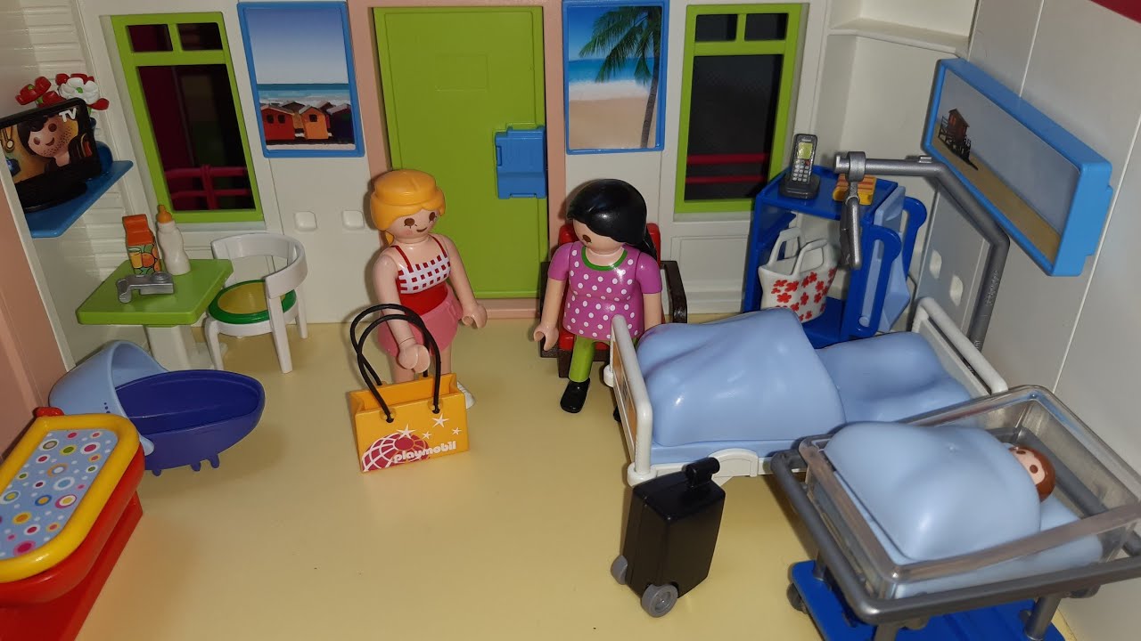 Visite à la maternité -Naissance d'Amélie- Grande nouvelle- Playmobil en Français