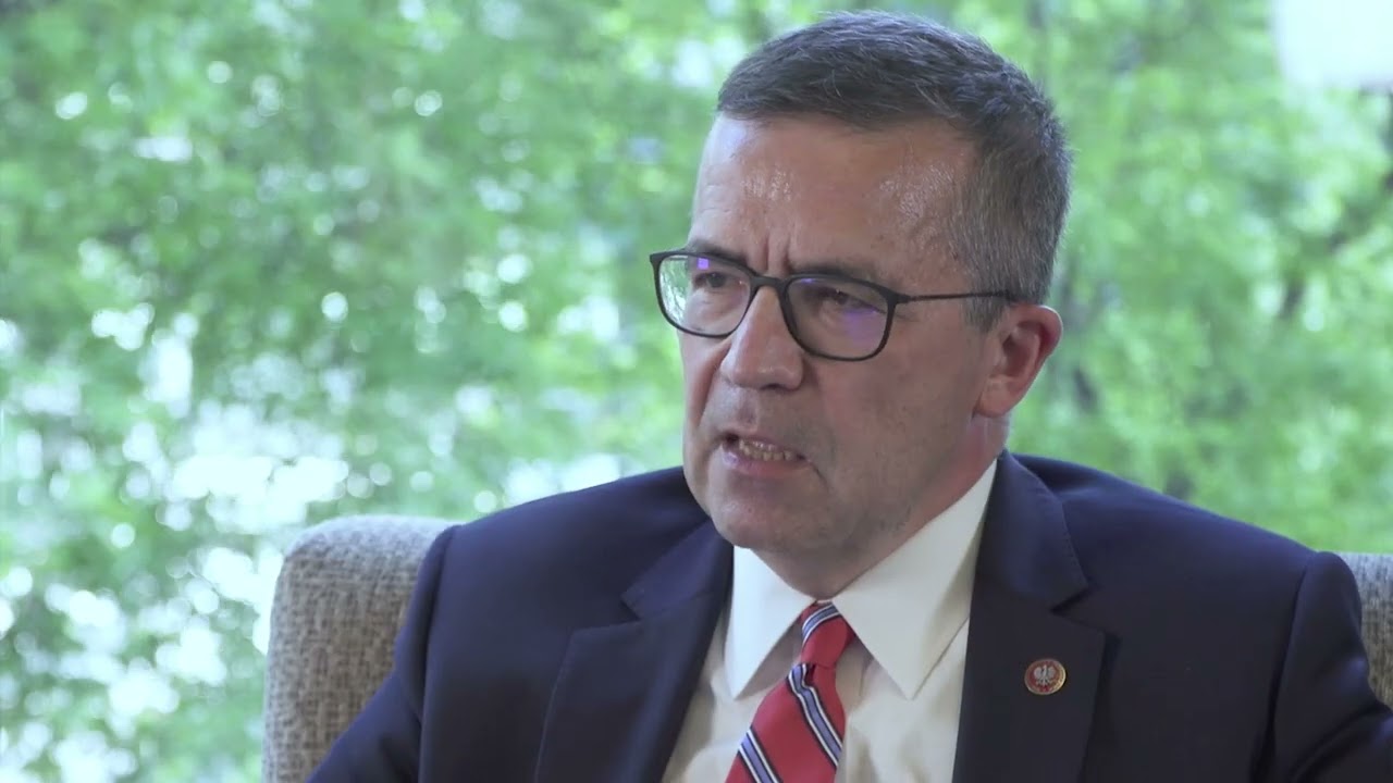 Zaw&oacute;d Dyplomata: Ambasador Piotr Wilczek