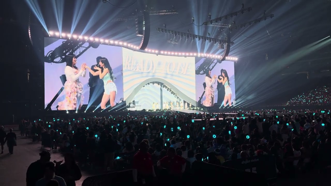 TWICE - Ment 4 (POP! Dance, DAHYUN Crowd) [Live in Las Vegas]