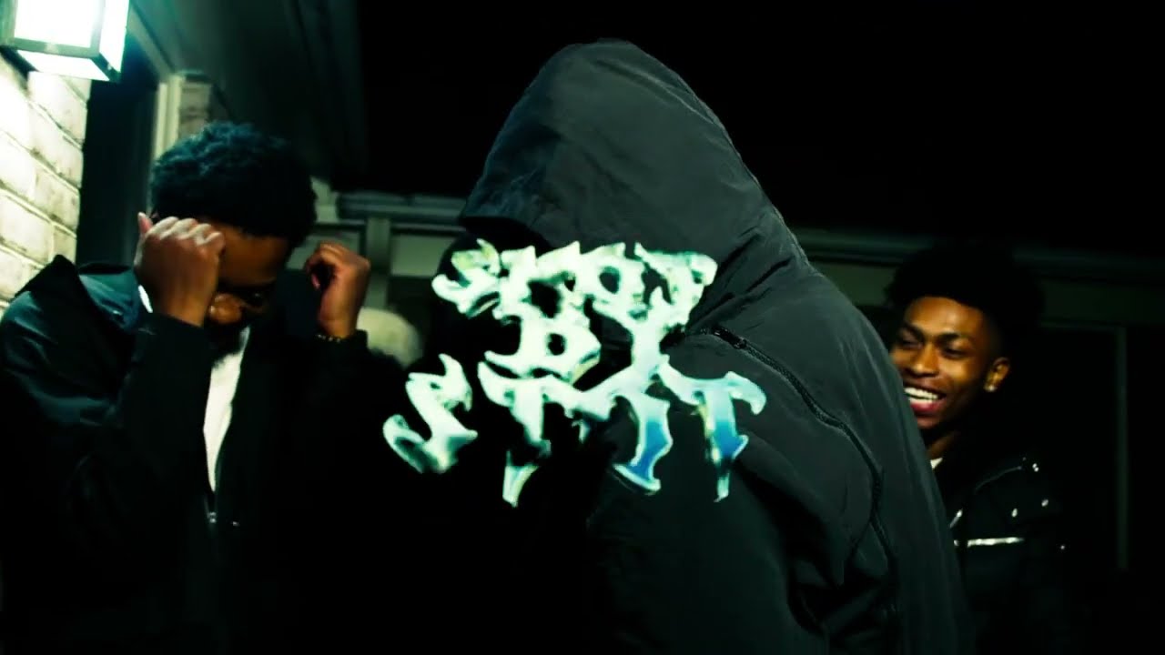 Yung Maaly - Gift Wrapped ( Official Music Video ) Shot By:@shotbystot