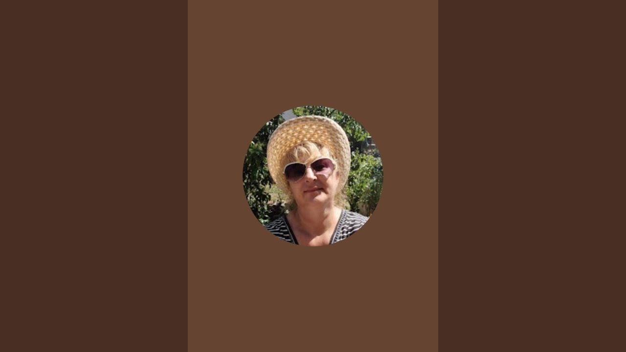 ARI IBOLYA @Ibolya118 élőben közvetít! Lacinak a kedvencèt csak össze dobom 🤗🤗🤗