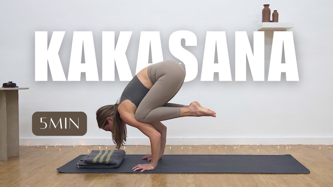 5 min Yoga Kakasana| Calentamiento de Muñecas y Fuerza en los Hombros