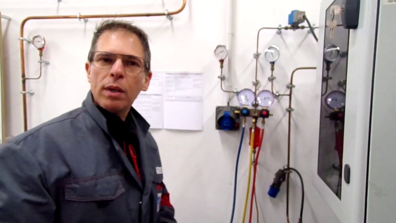 Épreuve pratique du test à la manipulation des Fluides Frigorigènes.