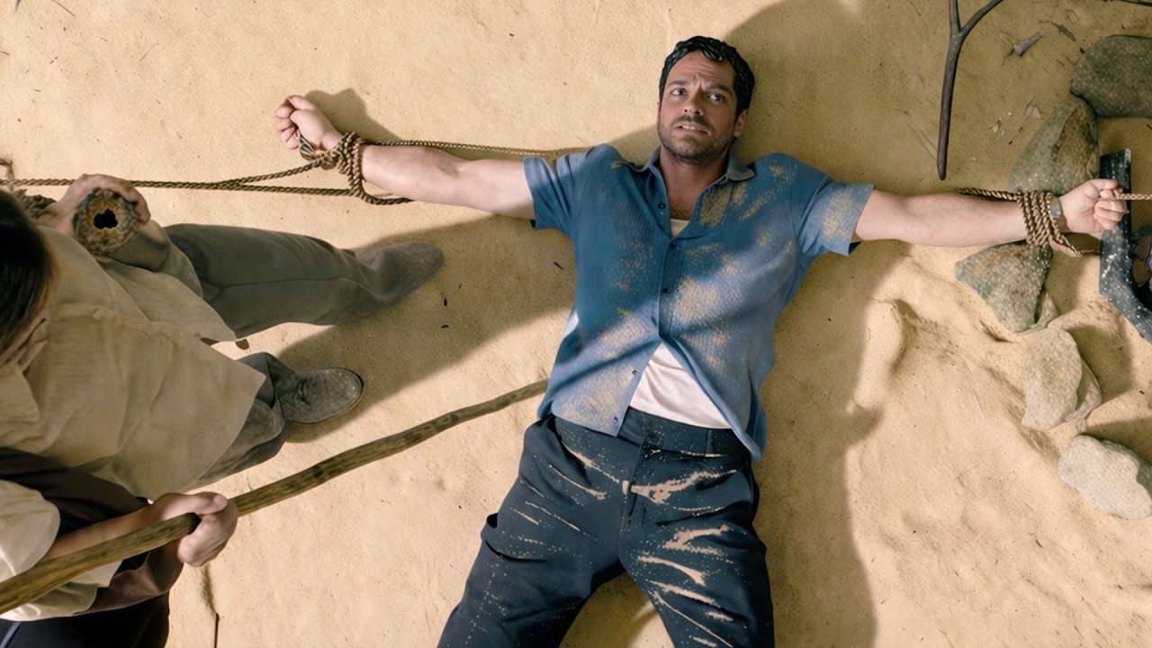 A Boss Survives a Crash on a Desert Island&hellip; Then His Assistant Takes Control