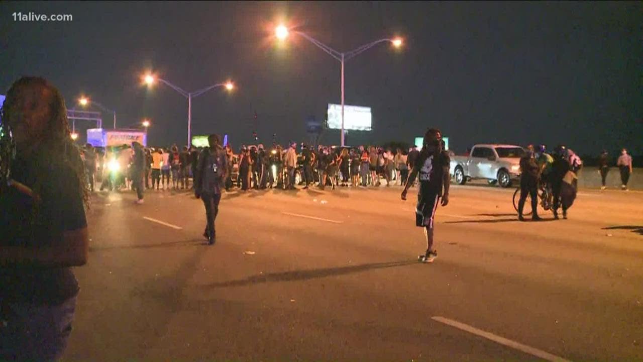 Atlanta protestors block interstate 85