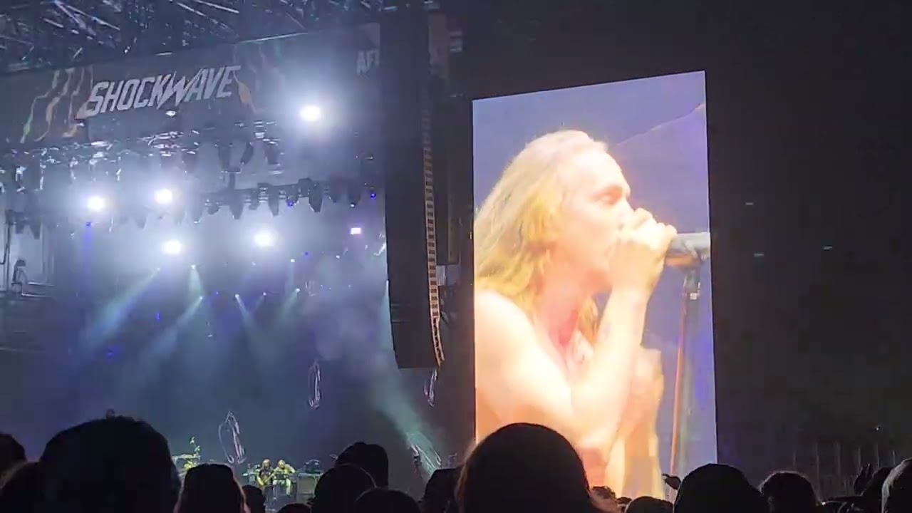 Incubus at Aftershock 2023