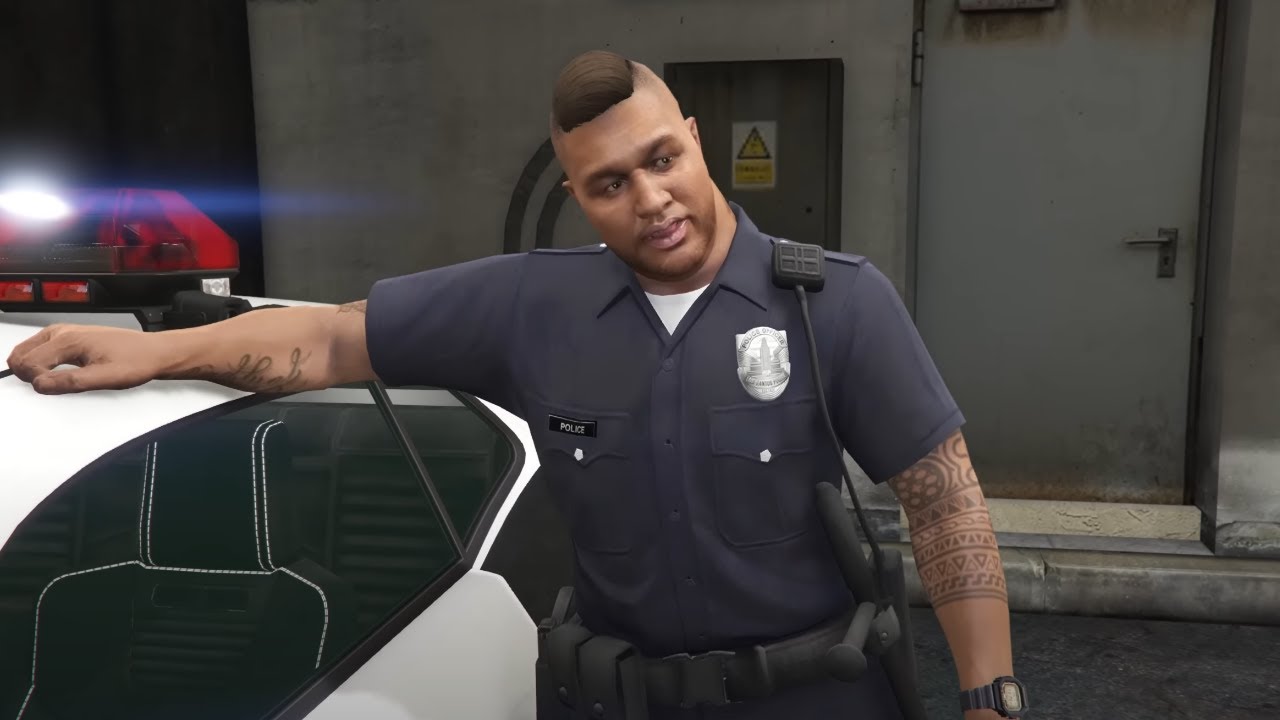 GTA Online - The Cluckin' Bell Farm Raid All In-Game Cutscenes