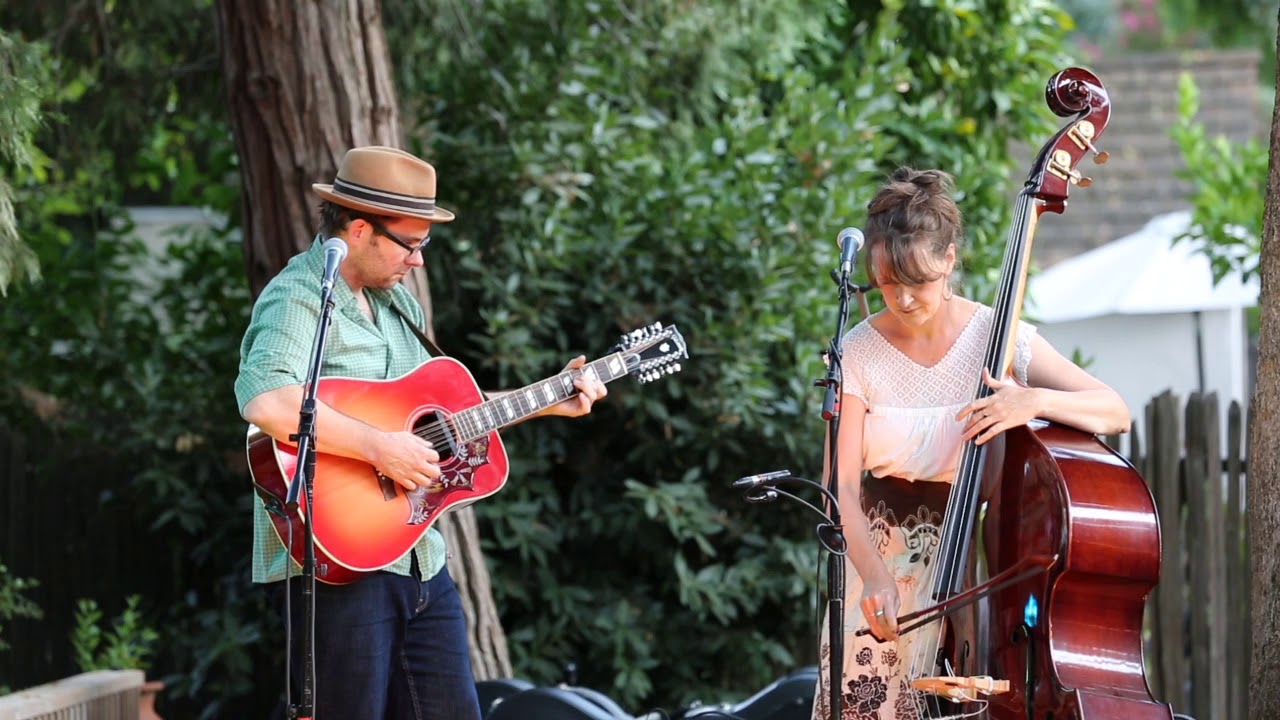 Misner and Smith perform The Upside at Robin's Nest House Concert 2019