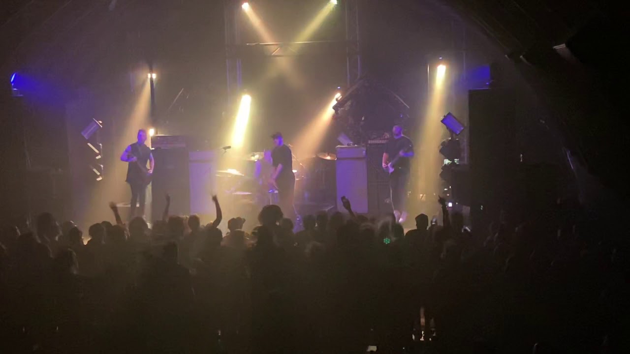 Void of Vision - Kill All My Friends (Live)