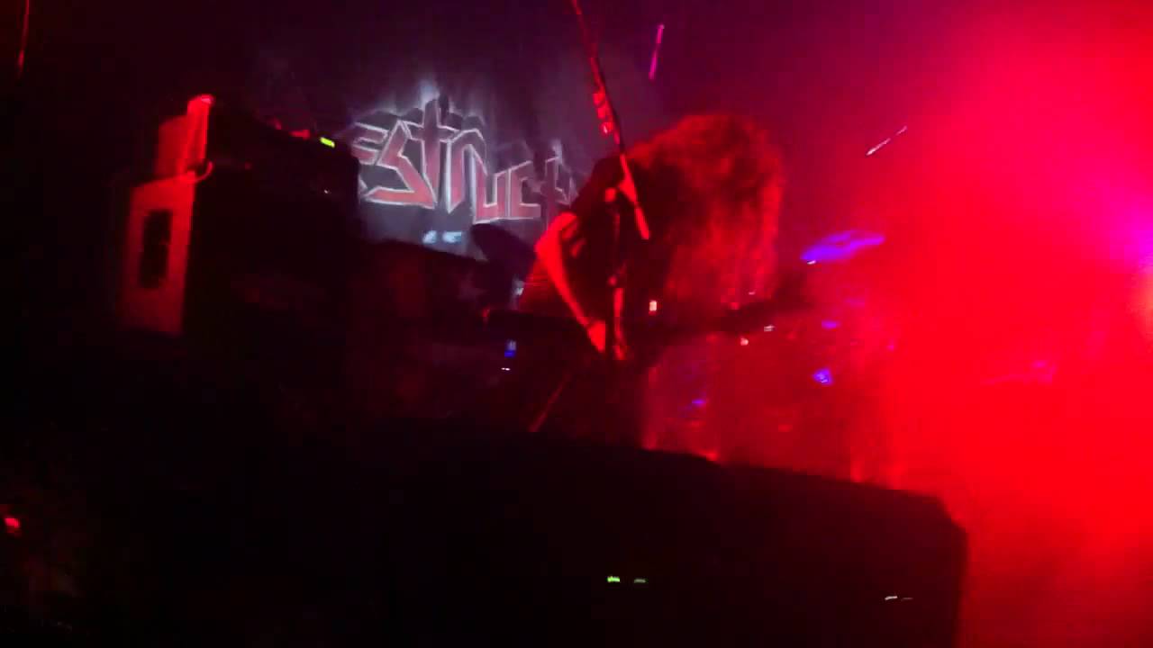 Thrash till death / destruction (live Santiago Chile)