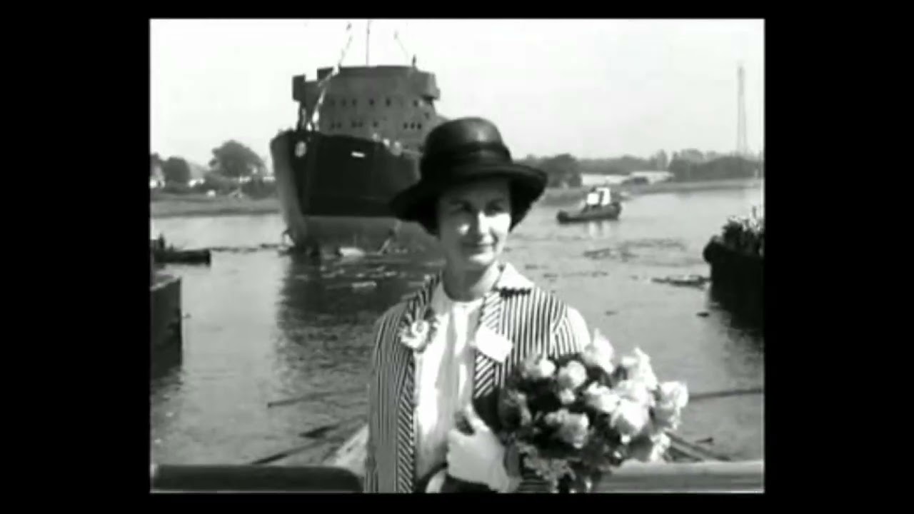 Isbryder Danbjørn søsætning/launching 1964 #icebreakers #launching #ship #isbryder