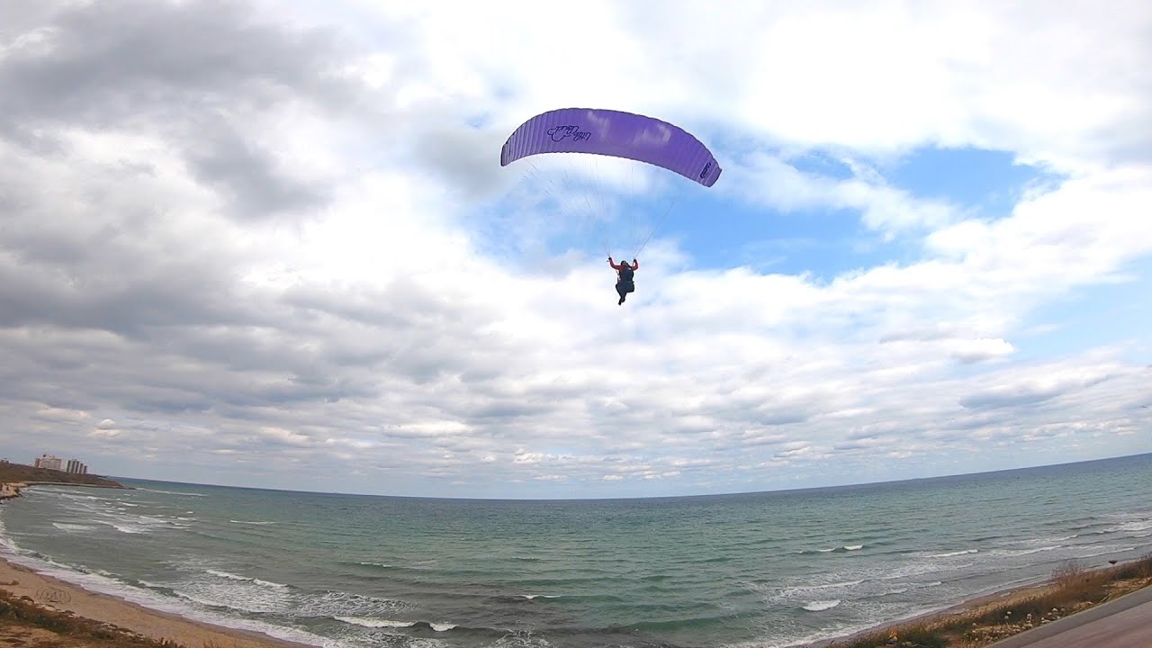 Flying and playing near the sea | ridge soaring | Little Cloud Spiruline GT 2.6 | PARAGLIDING