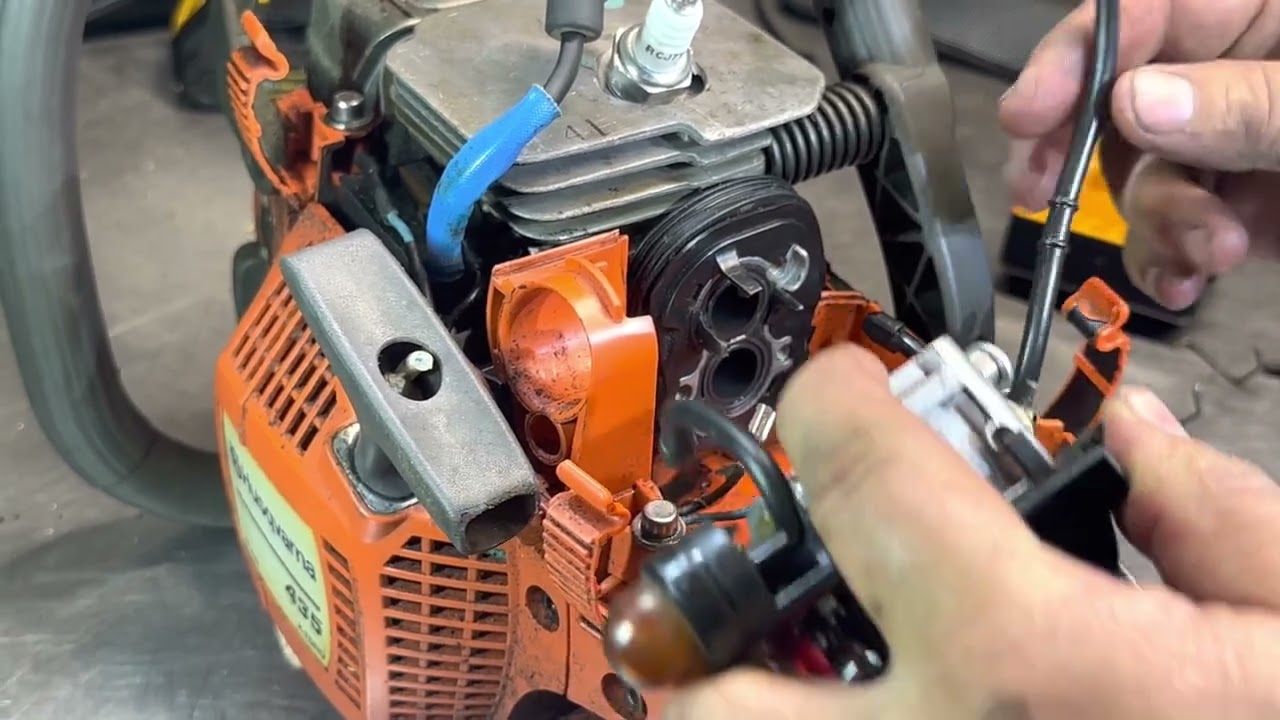 RDMJ. PARTE#3.HUSQVARNA 435 xTORQUE COMO LIMPIAR RECONSTRUIR Y CAMBIAR CARBURADOR.