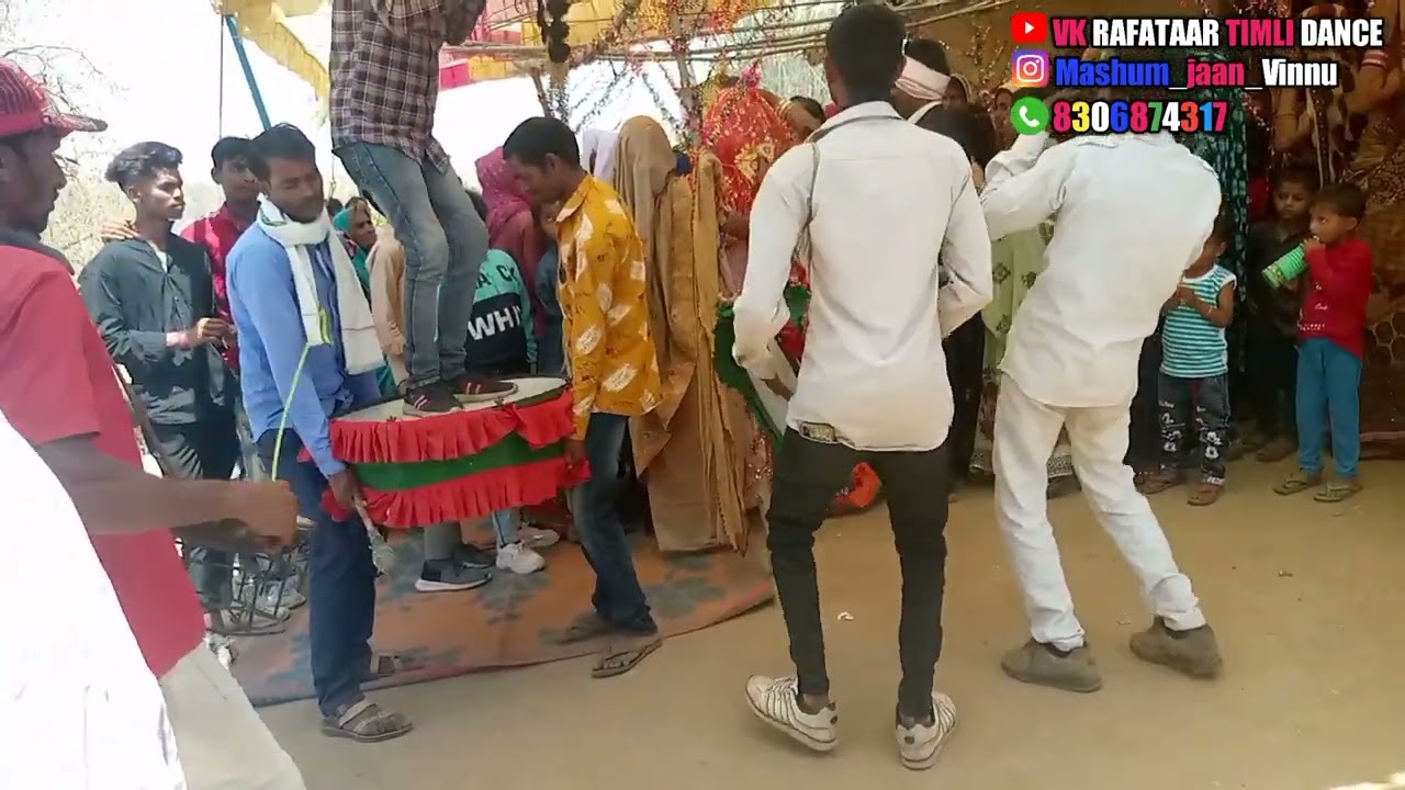 भाई की शादी me काकन सागवाड़ा देसी ढोल नगाड़े बजाते हुए डांस kiya लाइव प्रोग्राम